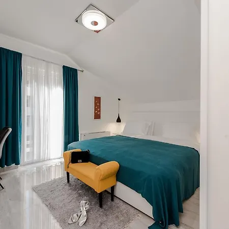 Luxury Morea Apartman *