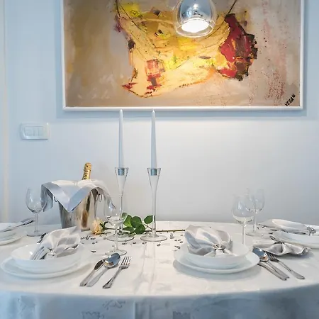 Luxury Morea Apartman *